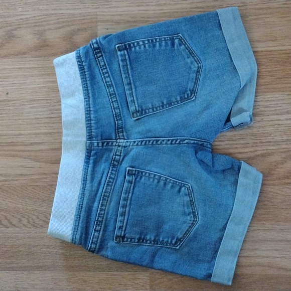 Shorts - Picture 2 of 2